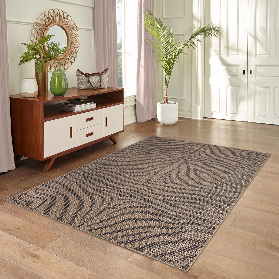 Taupe | 6'6" x 9'4"