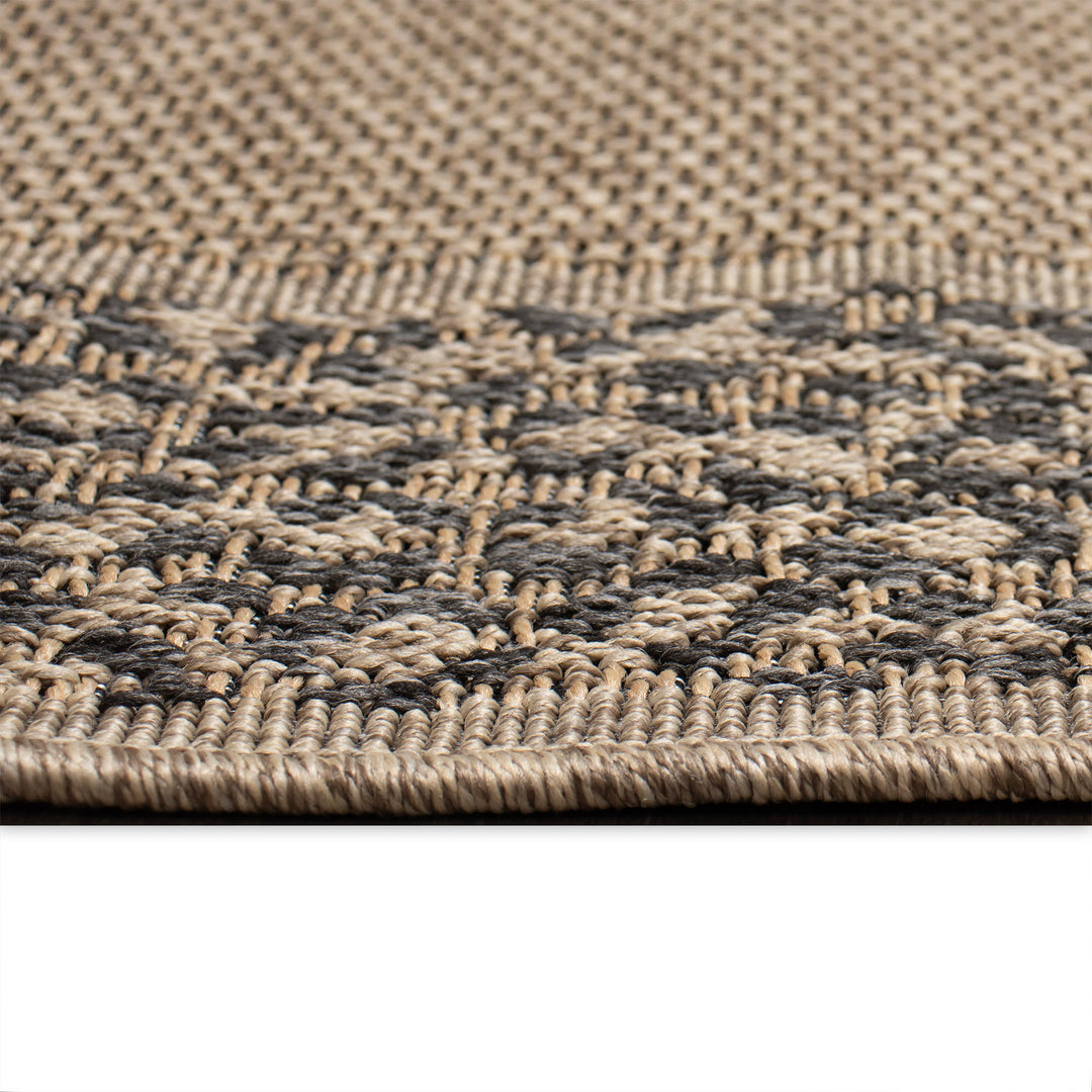 Taupe | 5'3" x 7'3"