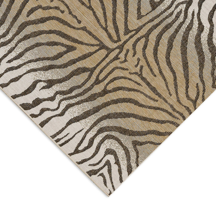 Sand | 1'11" x 4'11"