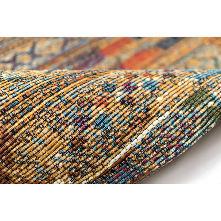 Gold | 1'11" x 4'11"