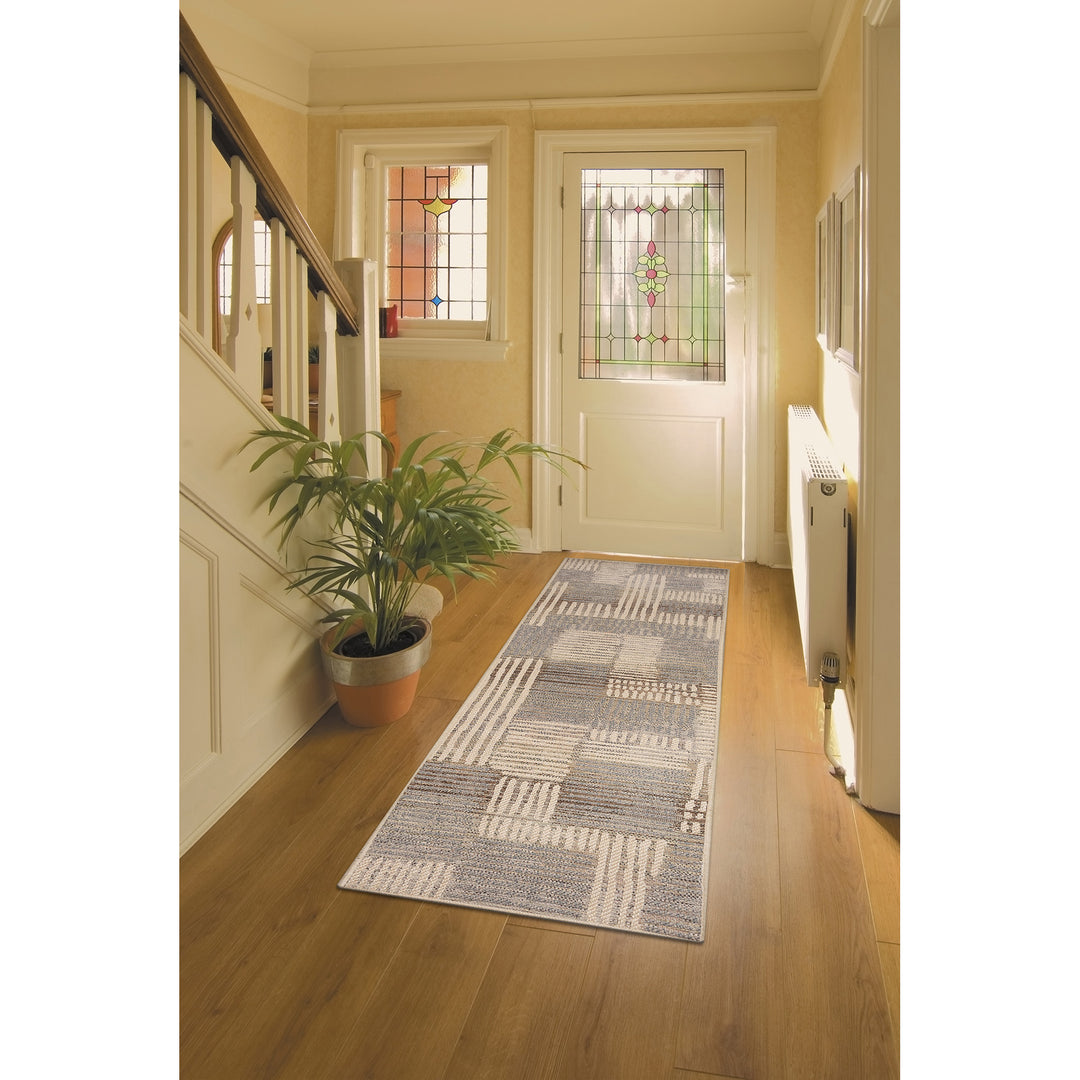 Neutral | 1'11" x 7'6"
