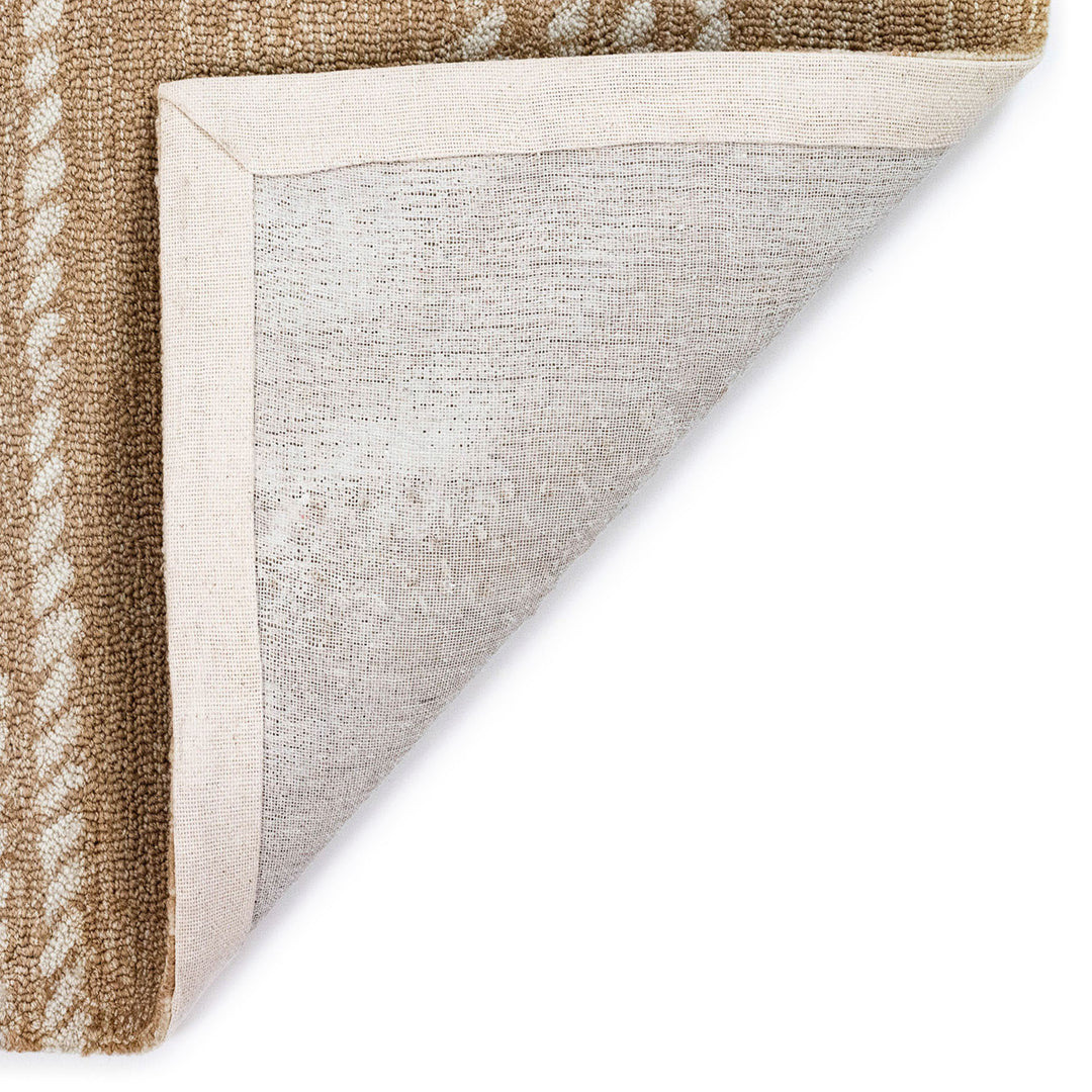 Neutral | 1'8" x 2'6"