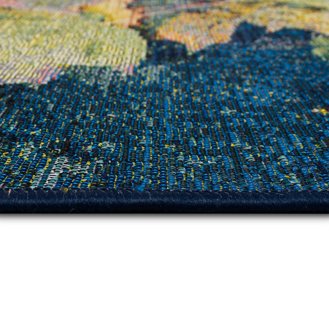 Multi | 2'5" x 3'11"