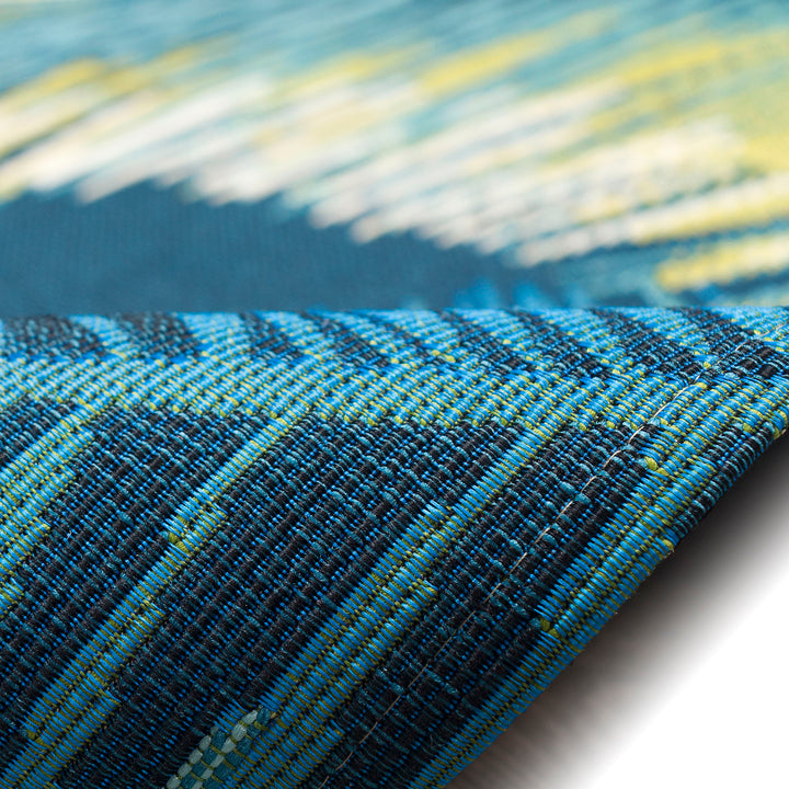 Navy | 8'10" x 11'9"