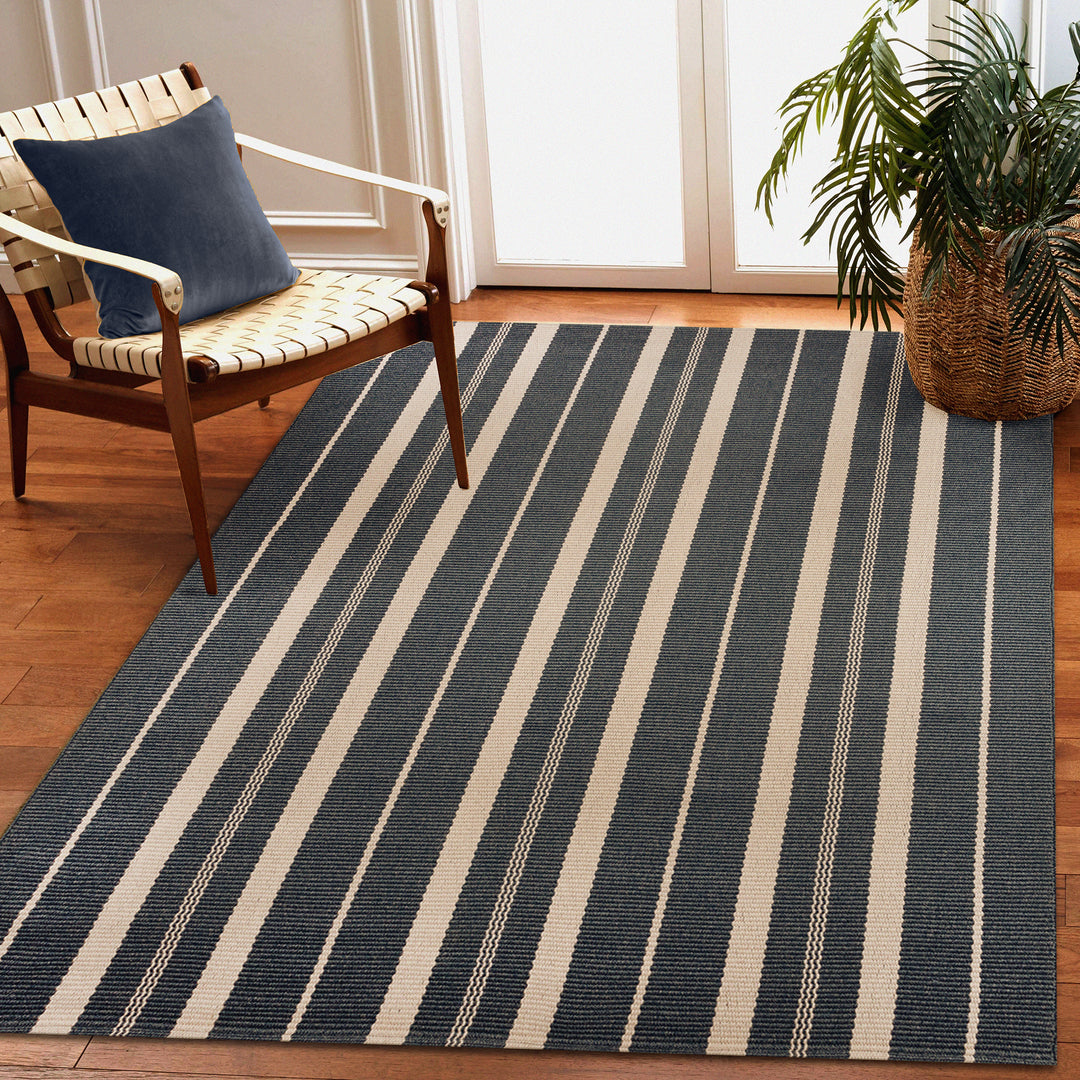 Navy | 8'3" x 11'6"