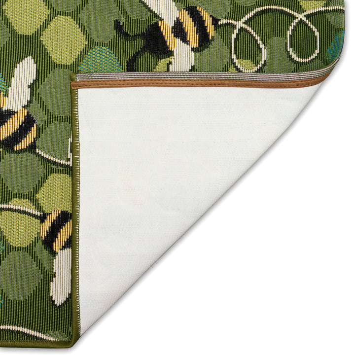 Green | 2' x 2'10"
