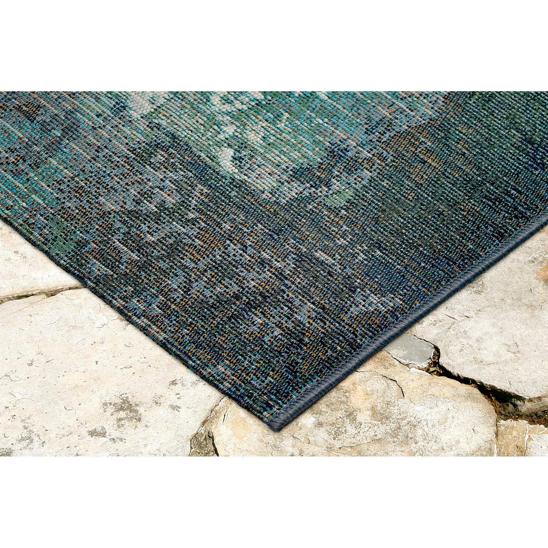Blue | 6'6" x 9'4"