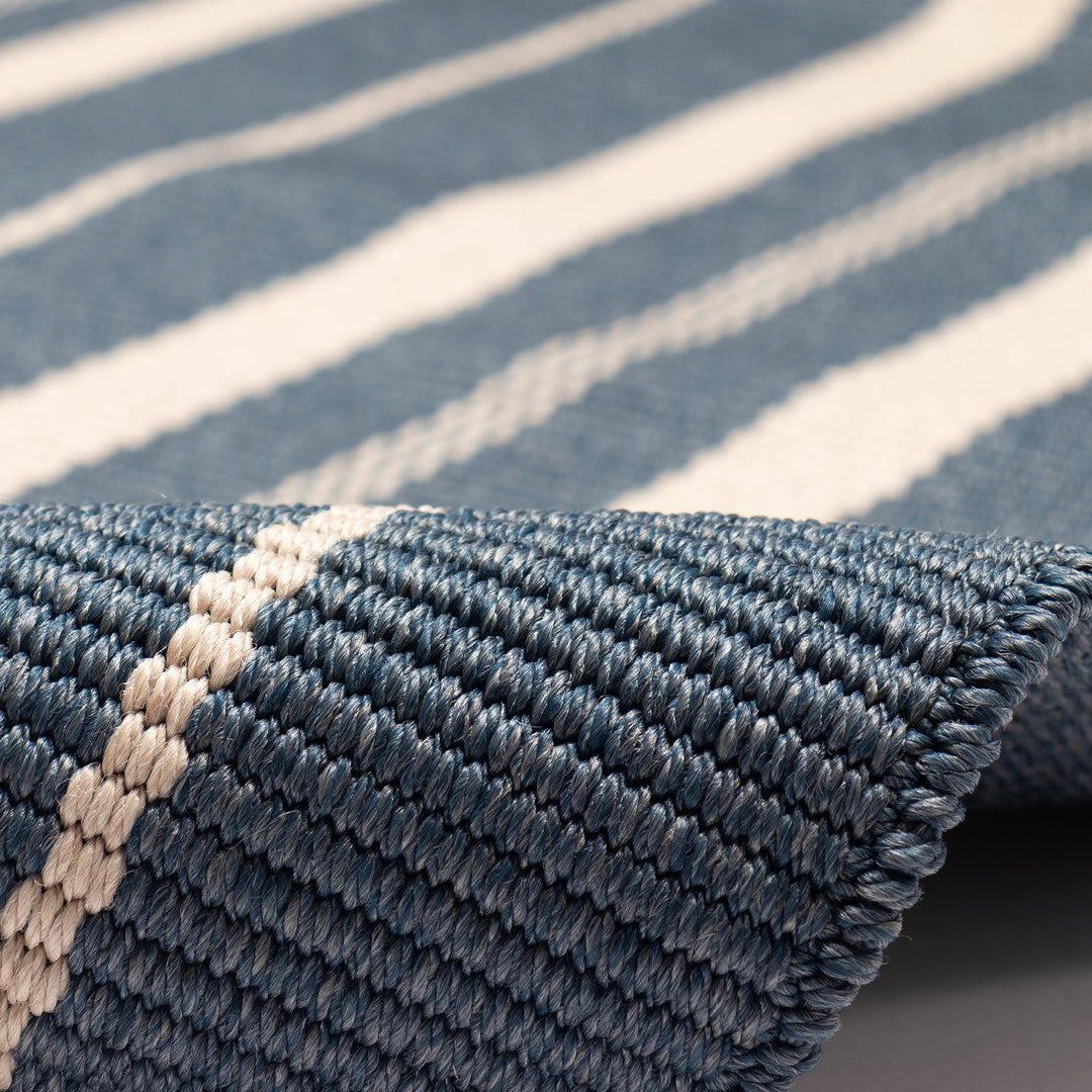 Navy | 2' x 3'