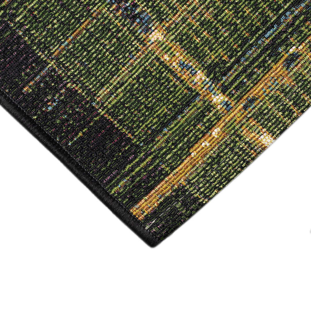 Green | 1'11" x 7'6"