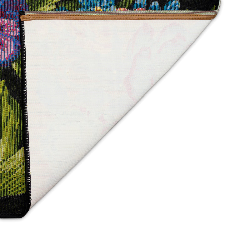 Black | 2'5" x 3'11"