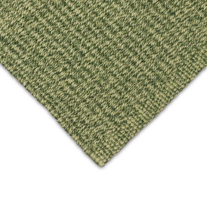 Green | 7'6" x 9'6"