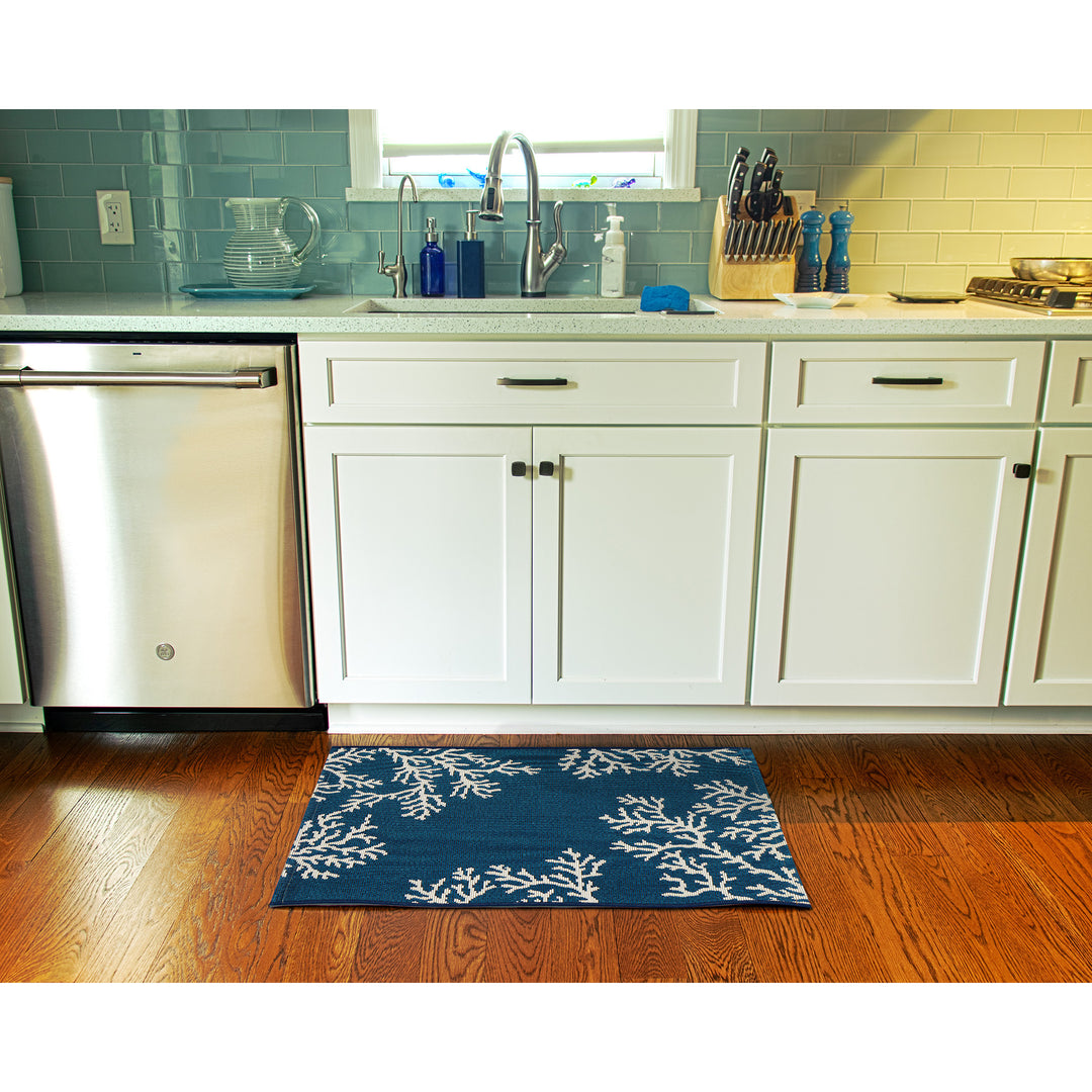 Navy | 2'5" x 3'11"