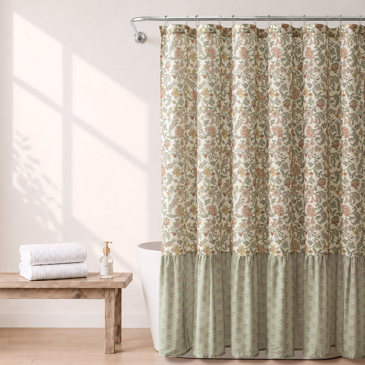 Blush/Sage | 72" x 72"