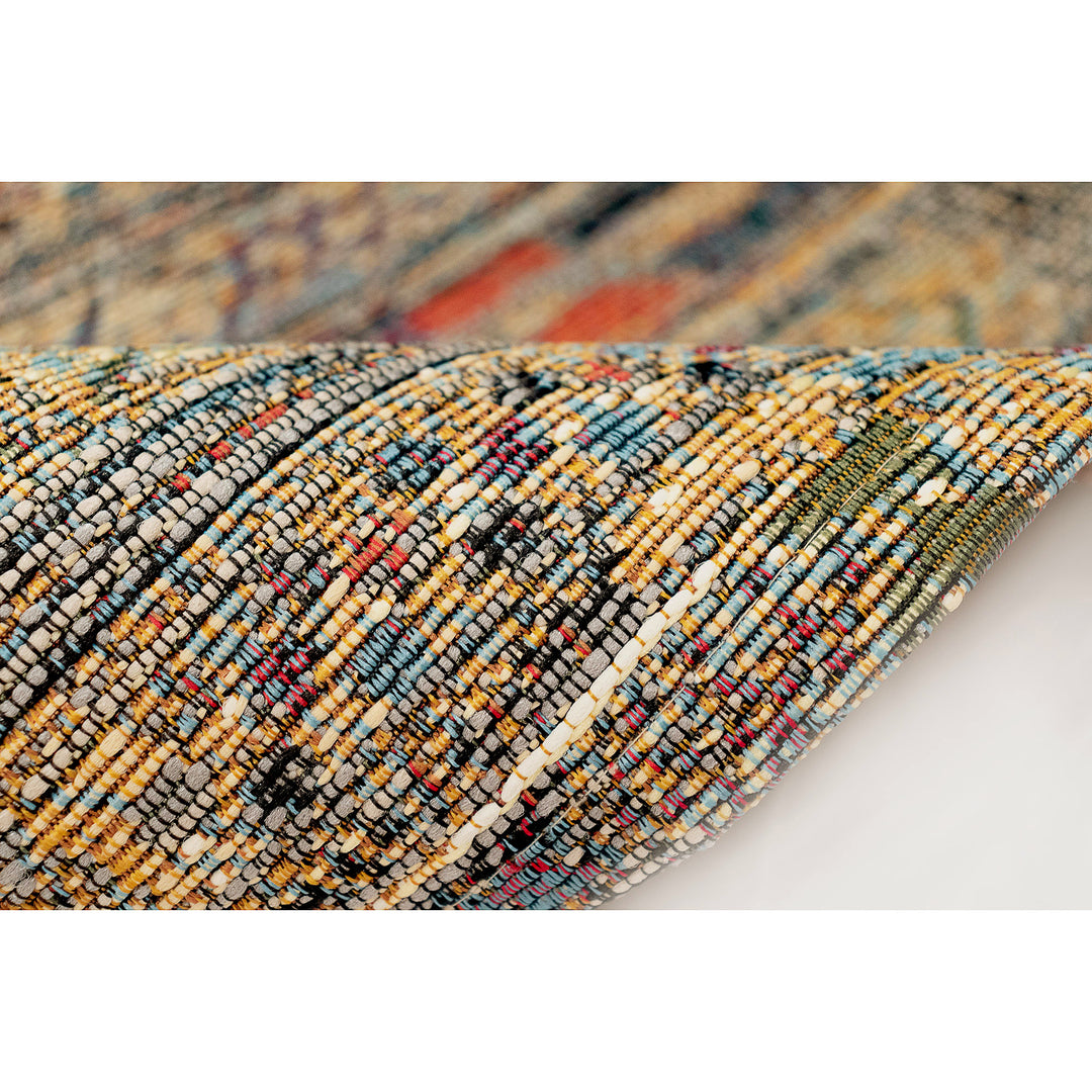 Black | 2'5" x 3'11"