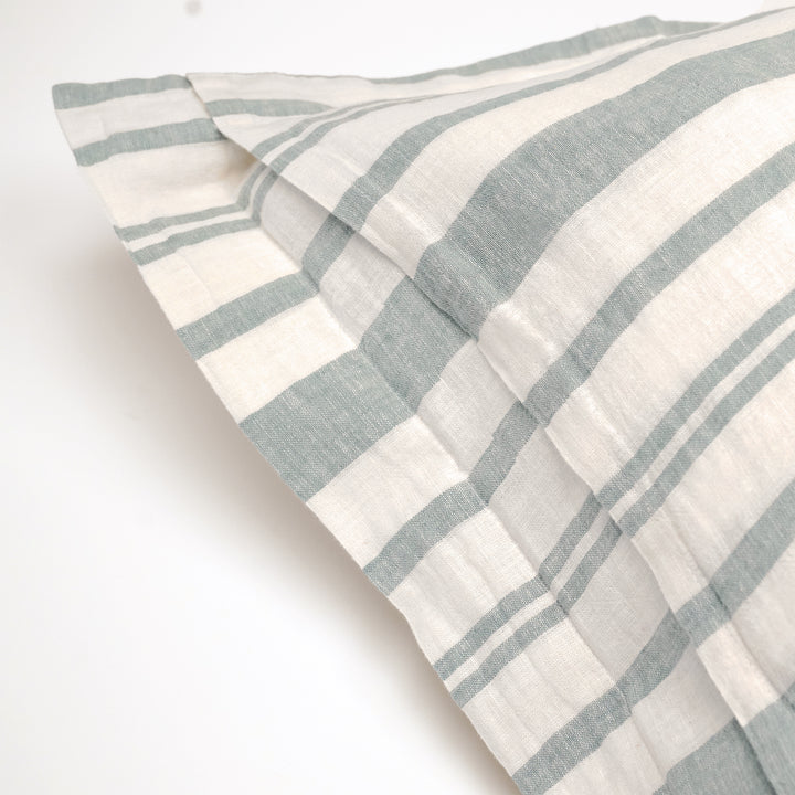 Light Blue/White | Standard