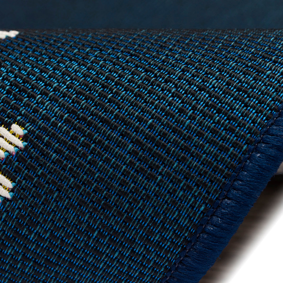Navy | 2'5" x 3'11"