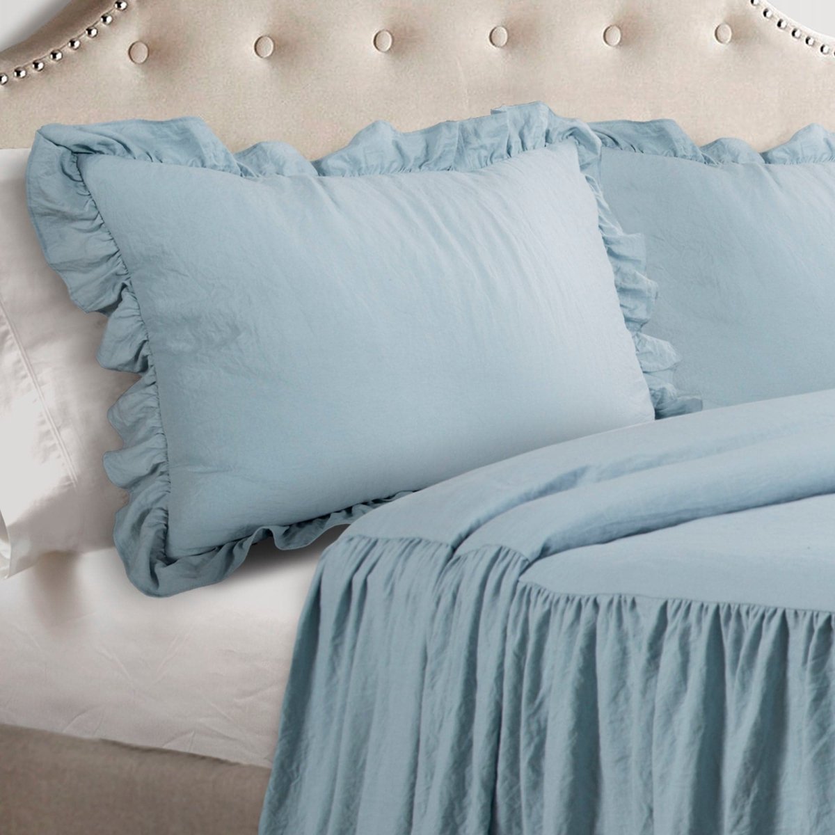 Ruffled Bedspread: Stylish Ruffle Skirt Bedspread Set At Lush Decor ...