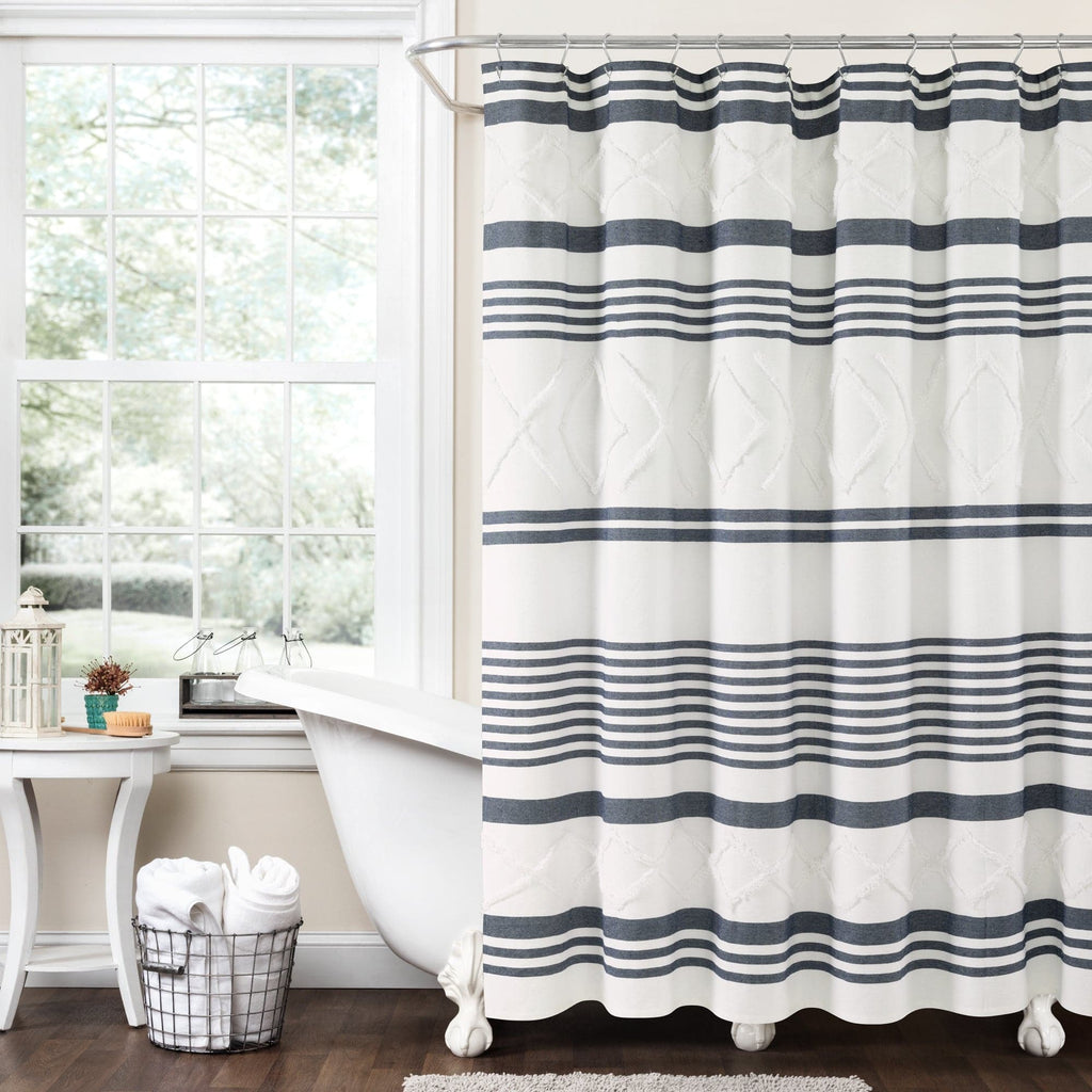 Tufted Recycled Cotton Shower Curtain