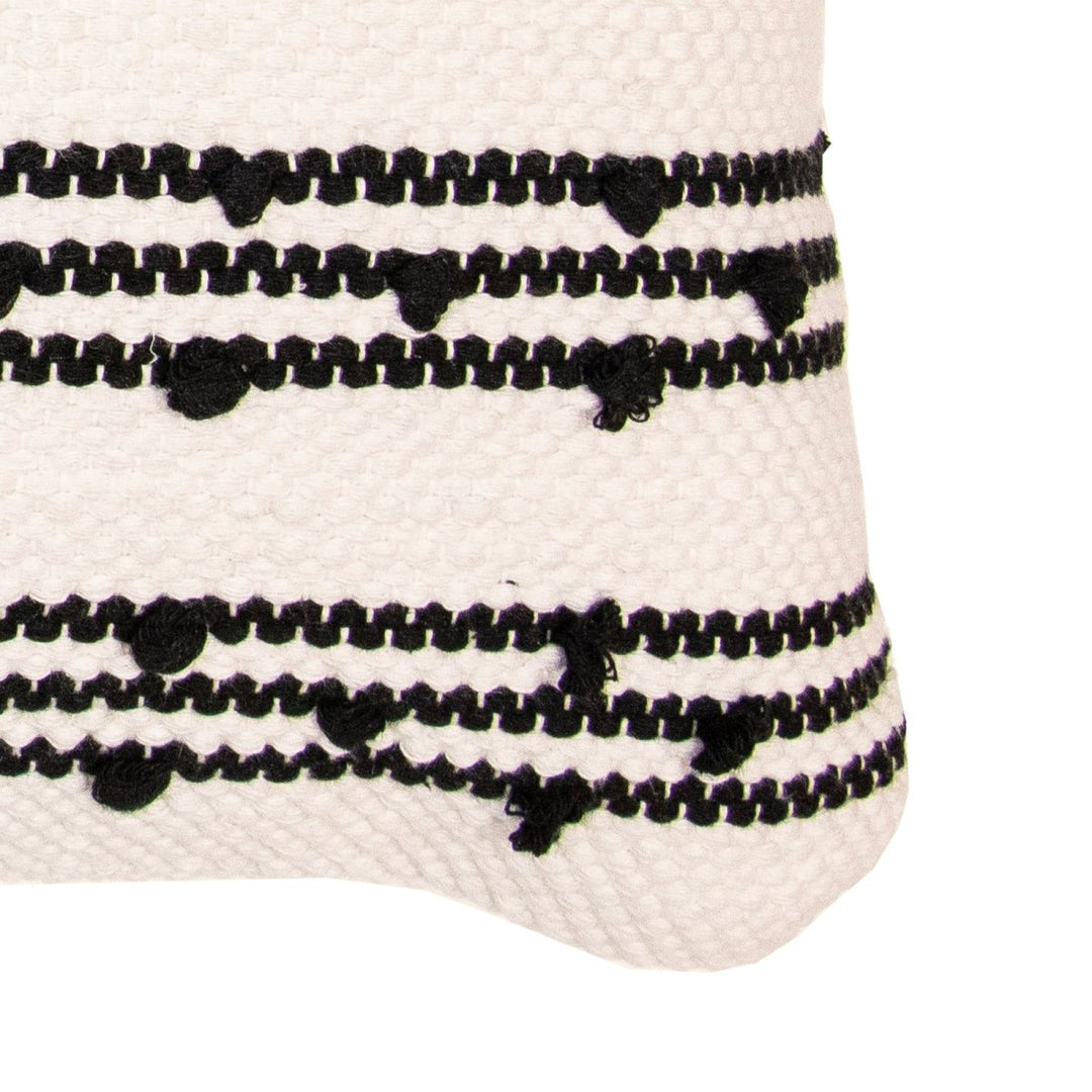 Hash Stripe Decorative Pillow | Lush Decor | www.lushdecor.com – LushDecor