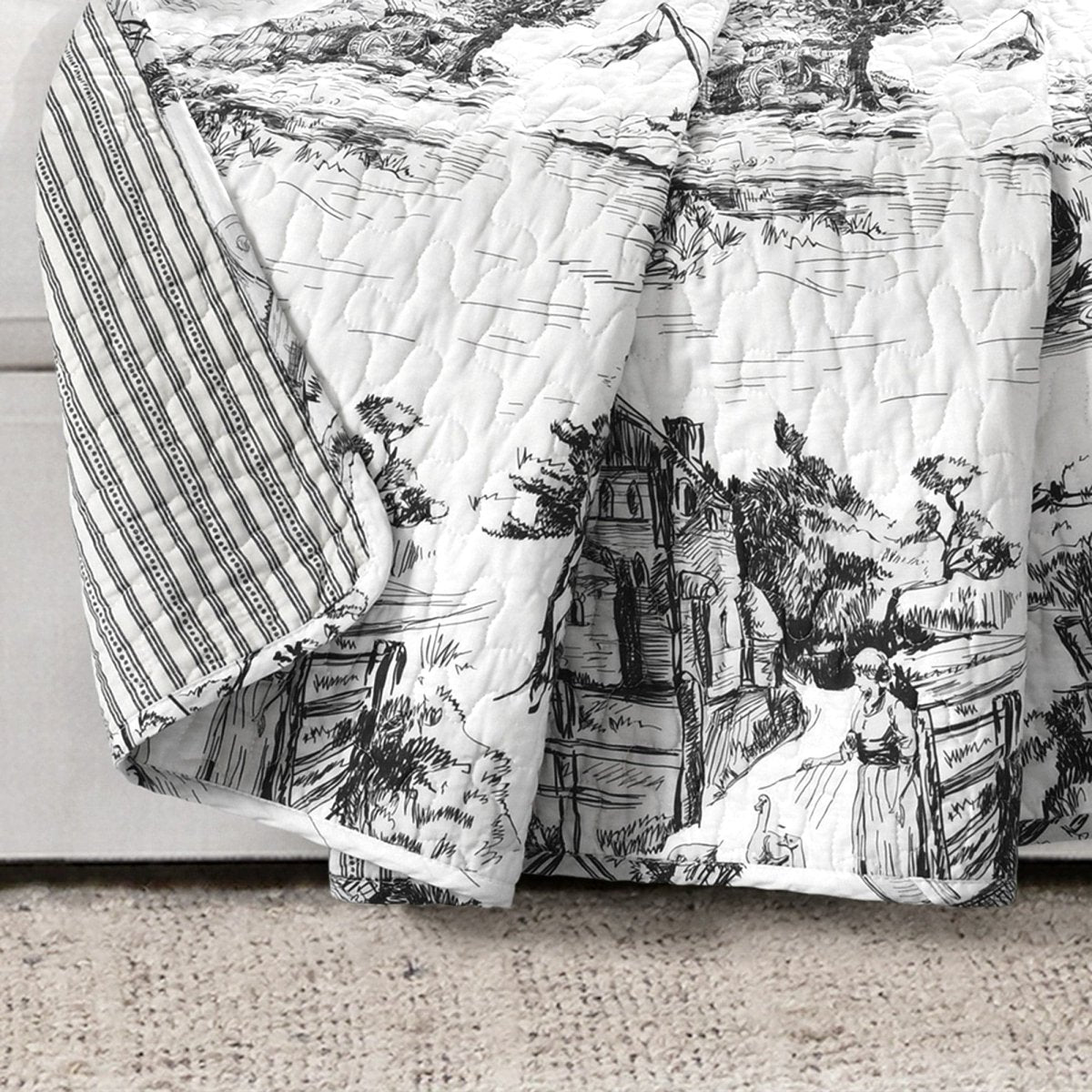 French Country Toile Throw | Lush Decor | www.lushdecor.com – LushDecor