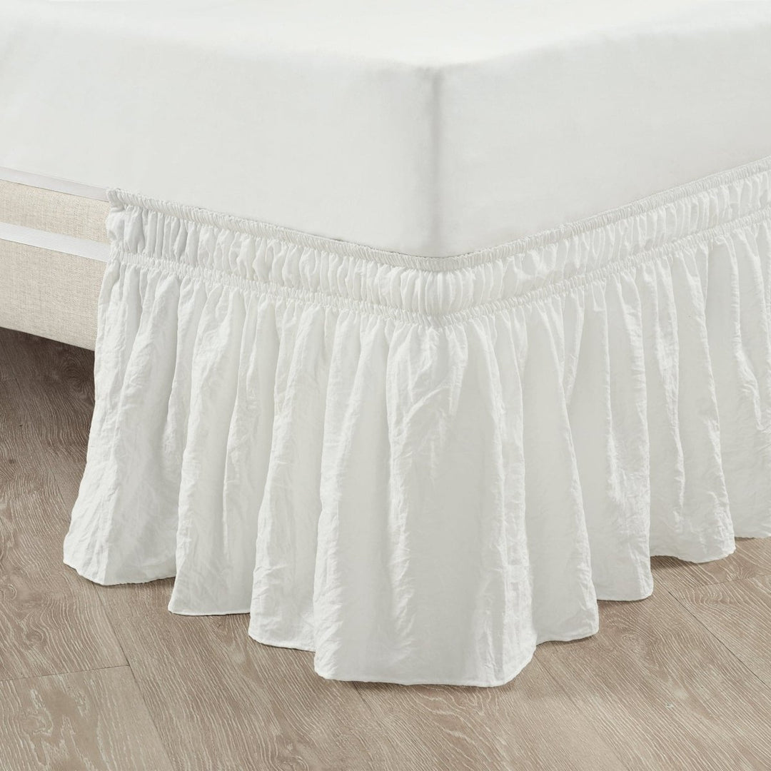 Ruffle Bed Skirt: Stylish Elastic Wrap Around Design – LushDecor