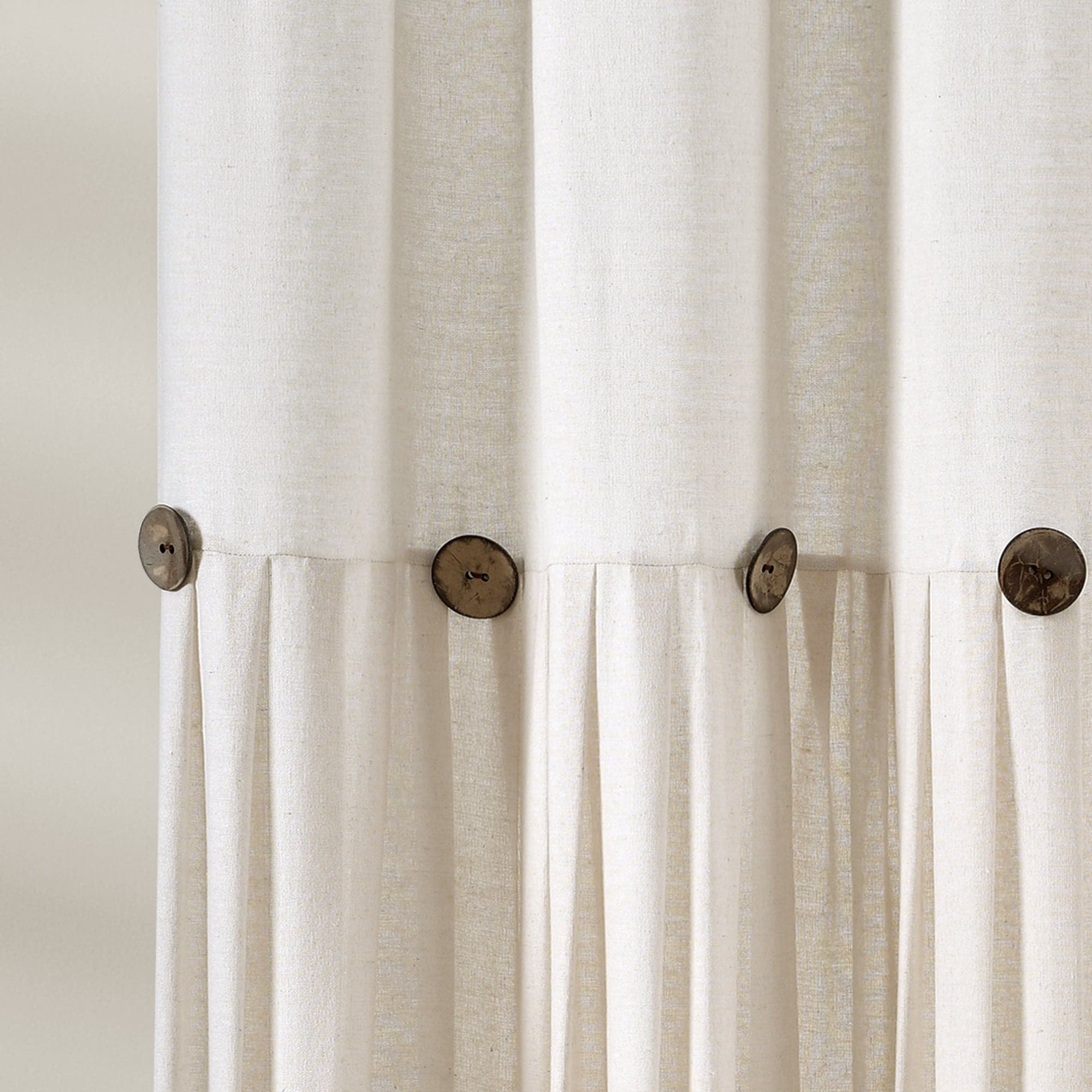 Linen Button Shower Curtain | Lush Decor | www.lushdecor.com