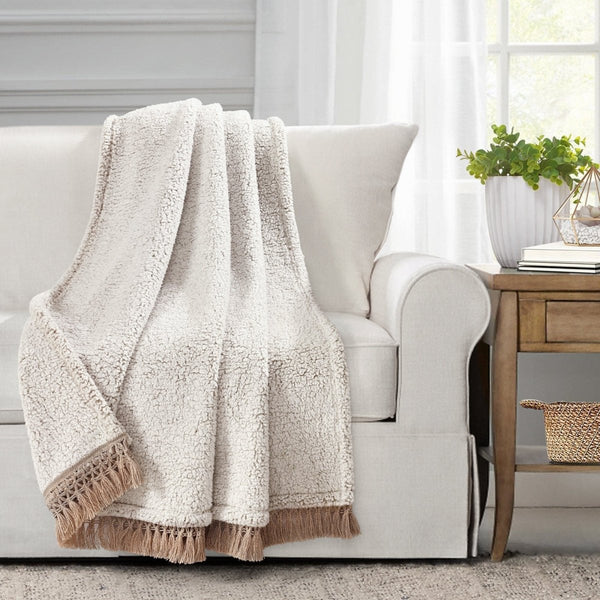 Sherpa Tassel Fringe Throw | Lush Decor | www.lushdecor.com