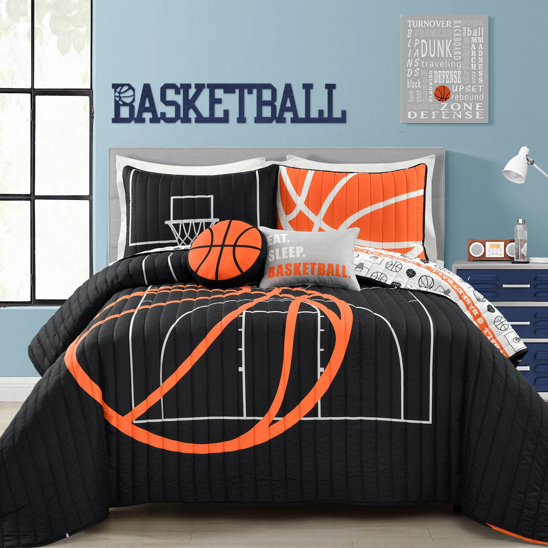 Twin Comforter Set Reversible Basketball Court Print with Fur Pillow Ball  NWT