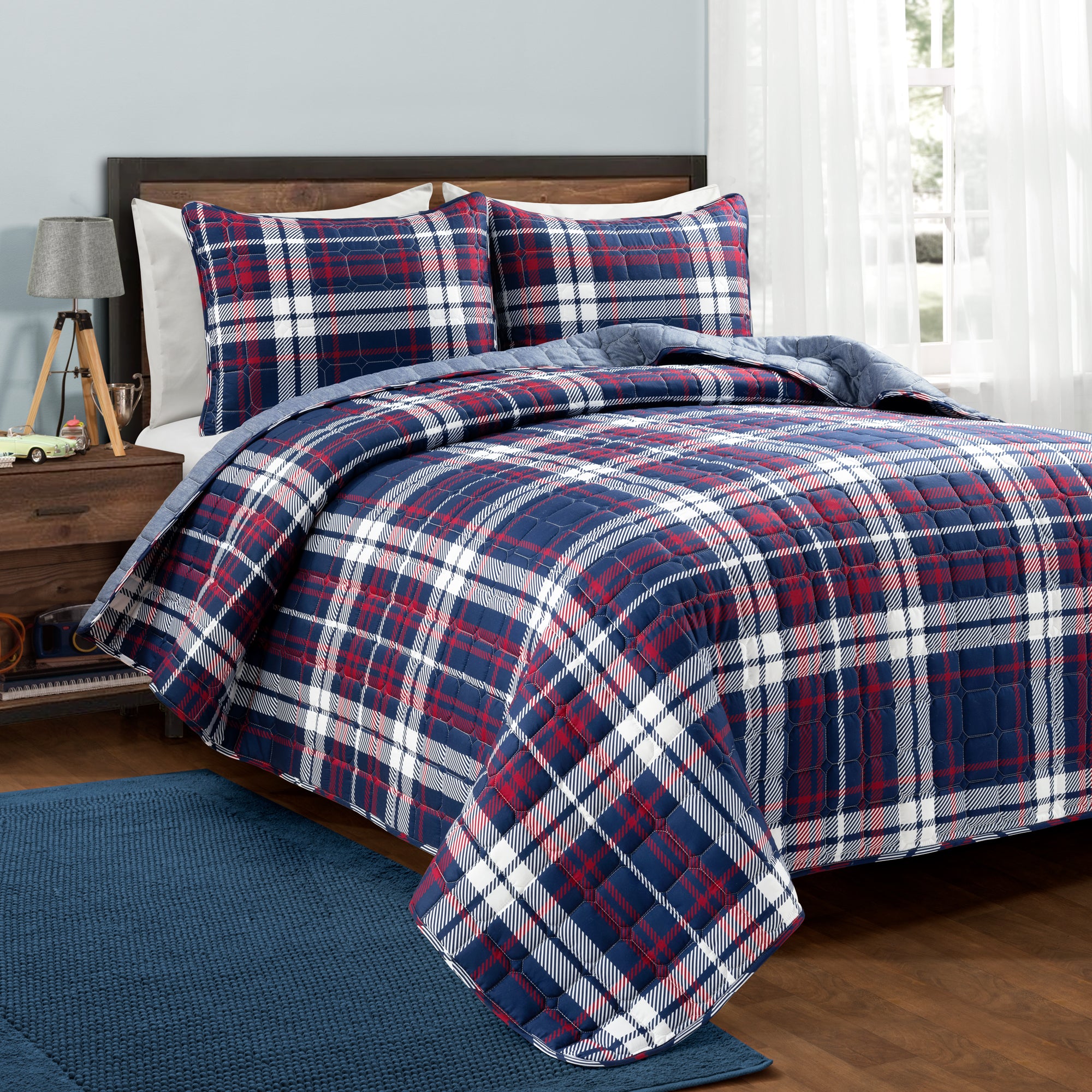 Bedding Bundle: Grayson Farmhouse Quilt + Ravello Pintuck Comforter BIAB