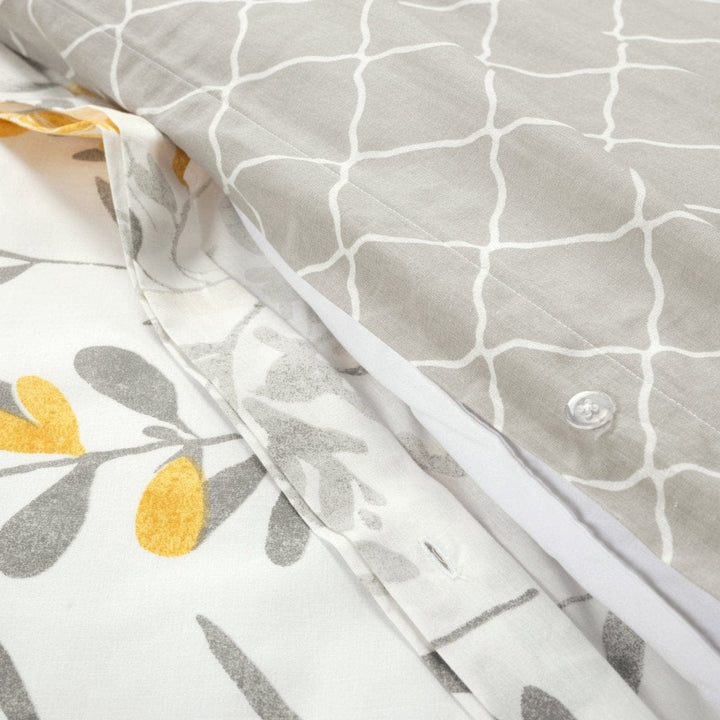 King 3pc French Country Toile Reversible Quilt Set Yellow/White - Lush Décor King 3pc French Country Toile Reversible Quilt Set Yellow/White - Lush Décor