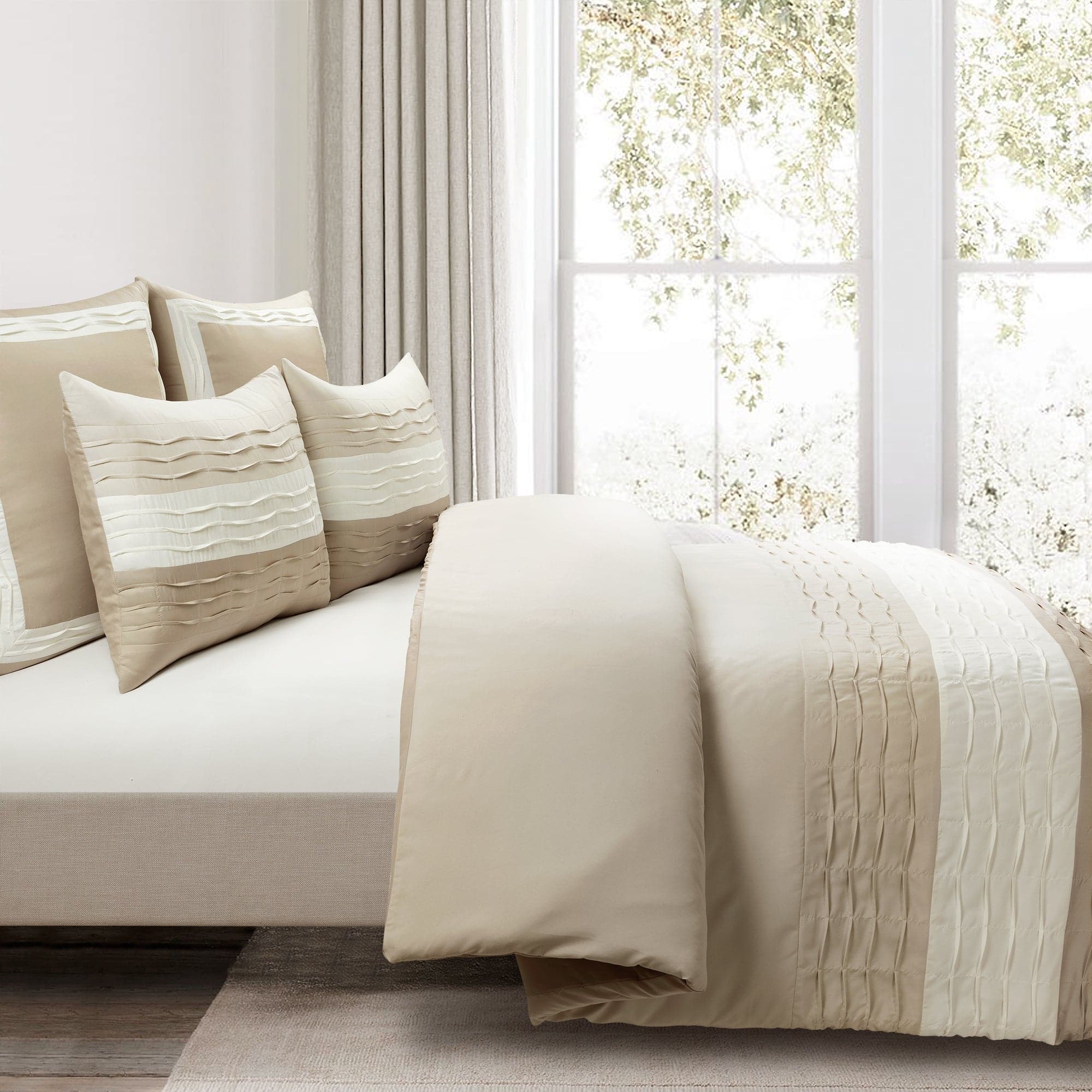 特別価格Lush Decor Farmhouse Stripe Piece Reversible Comforter Bedding Set,  Twin-XL, Yellow ＆ Gray並行輸入 シーツ、カバー