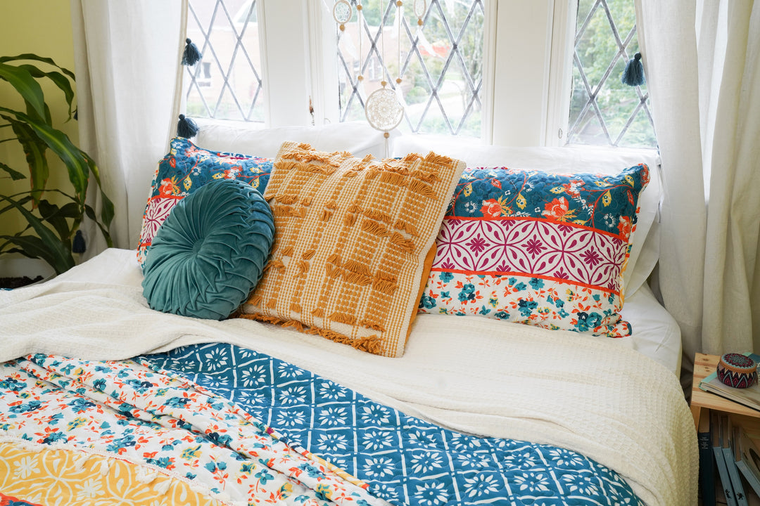 Bedding Bundle: Emily Boho Stripe Quilt Set + Waffle Cotton Knit Blanket