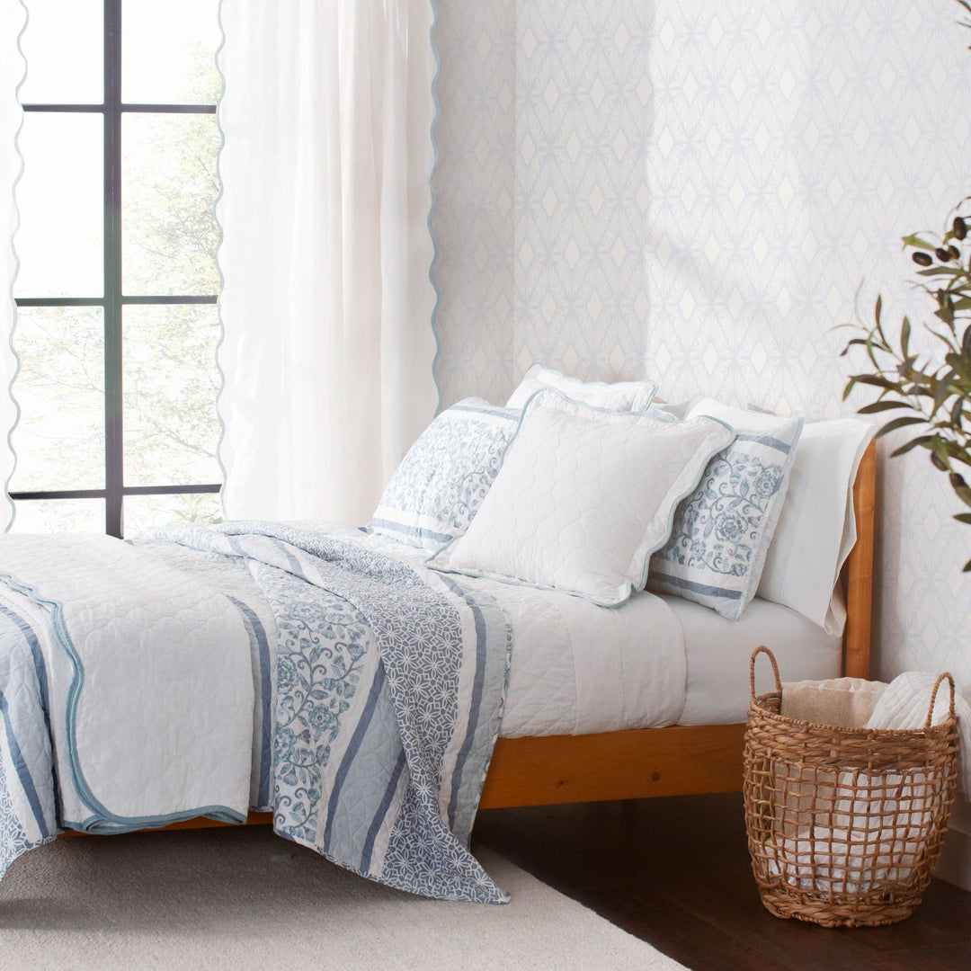 Bedding Bundle Nisha Quilt + Coastal Chic Scalloped Edge Quilt + Ava