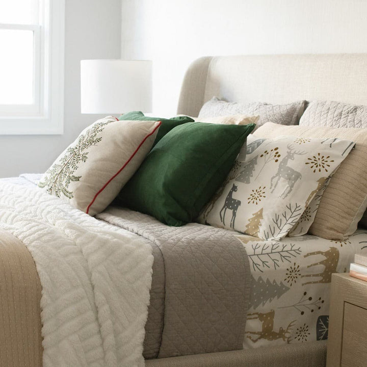 Great Gifts for the Home Decor Enthusiast | Lush Decor | www.LushDecor.com